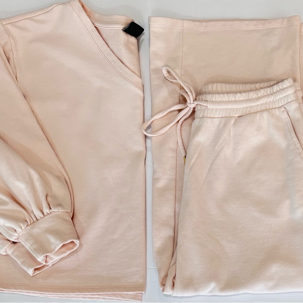 Soft Pink Lounge Set Soft Knit Top Jogger Pants Matching Set Size M Giuliana - Picture 2 of 9